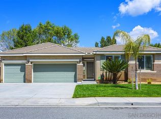 28134 Lookout Point Ln, Menifee, CA 92585