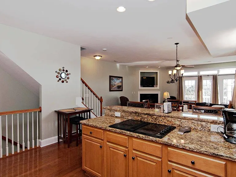 1513 Swordfish Ln #2 — Photo 4