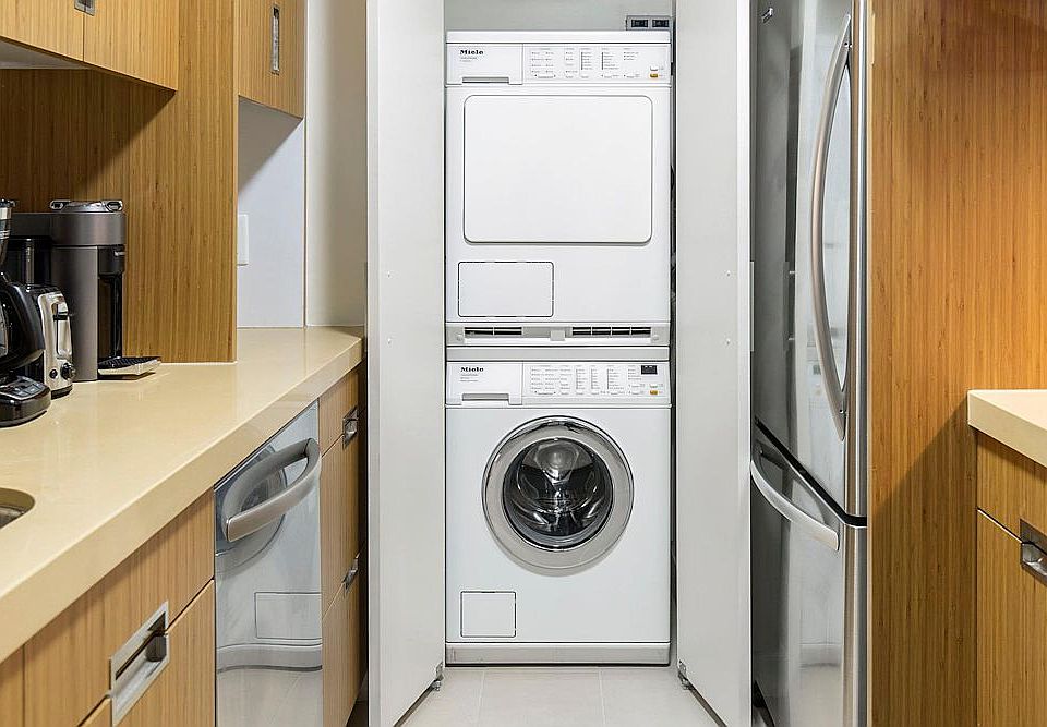 1st image of 450 W 17th St APT 514