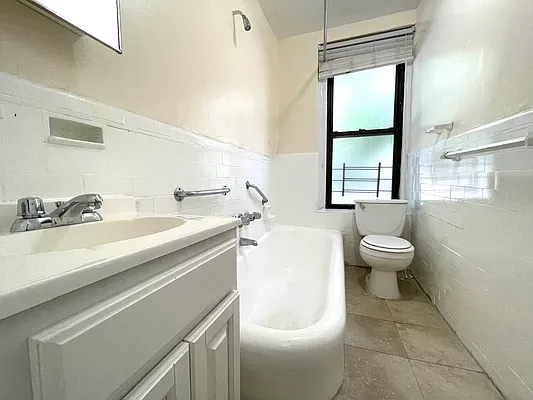 Rented by Coda Real Estate NYC | media 15