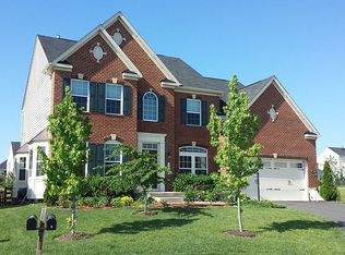 42251 Oasis Ct, Chantilly, VA 20152