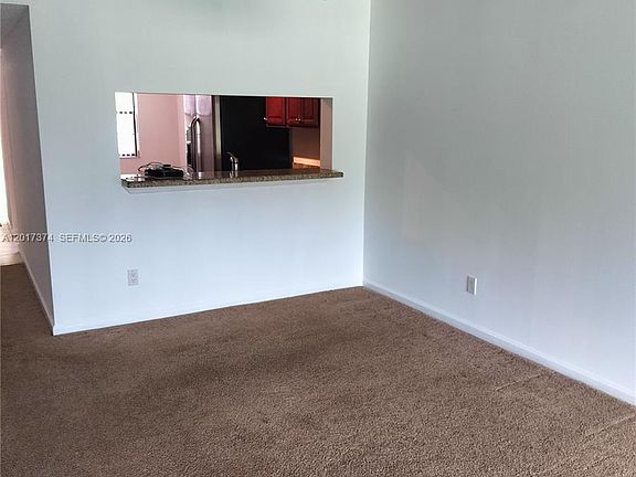 4th image of 1001 Keystone Dr APT F