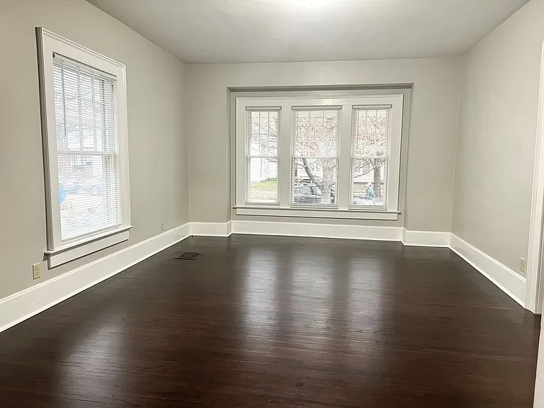 830 S 9th St — Photo 7