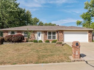 68 Bartley St, Saint Peters, MO 63376