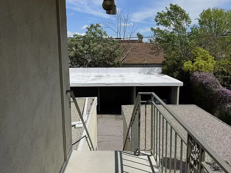 504 S Euclid Ave #10 — Photo 6
