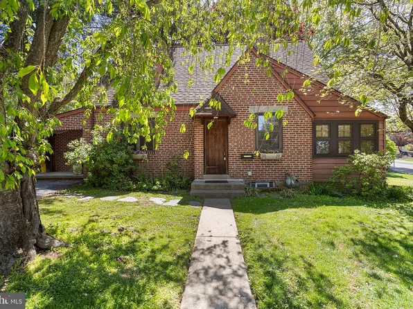 217 E Thomson Ave, Springfield, PA 19064