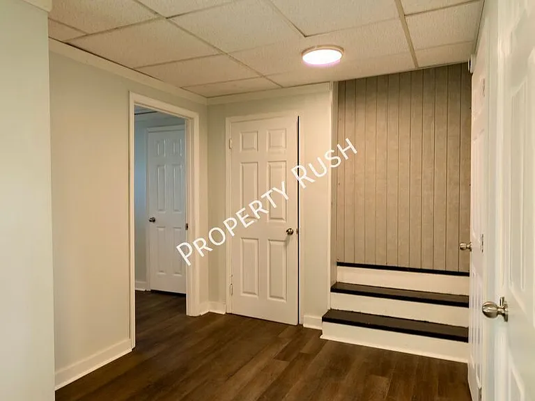 2290 Malibu Dr SE #B — Photo 9