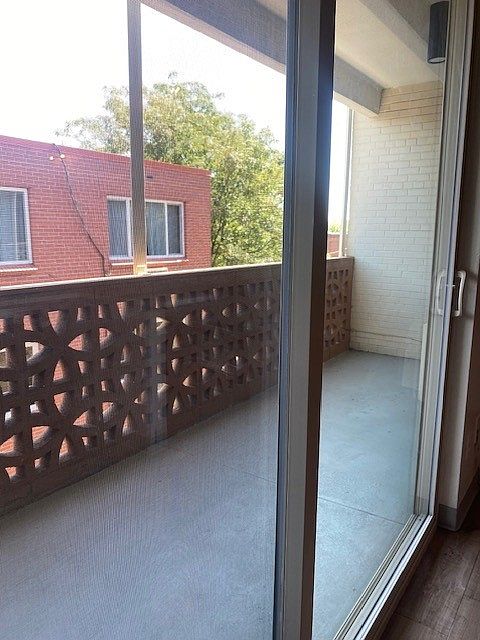 1st image of 800 N Emerson St #1B-1Ba