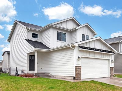 695 SE Mesa Dr, Waukee, IA, 50263