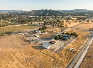 4190 Templeton Rd, Atascadero, CA 93422