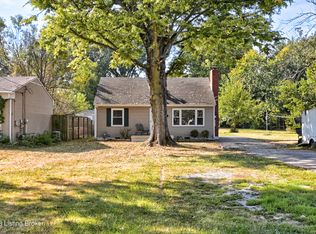 1922 Garrs Ln, Shively, KY 40216