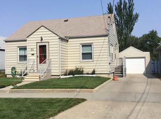 511 9th Ave SE, Minot, ND 58701