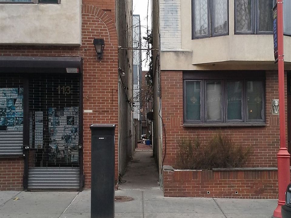 Bldg Front