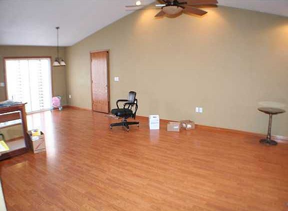 2nd image of 2722 N Bristol Ct