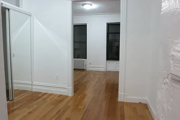 Rented by Manhattan Best Realty, Inc. | media 18