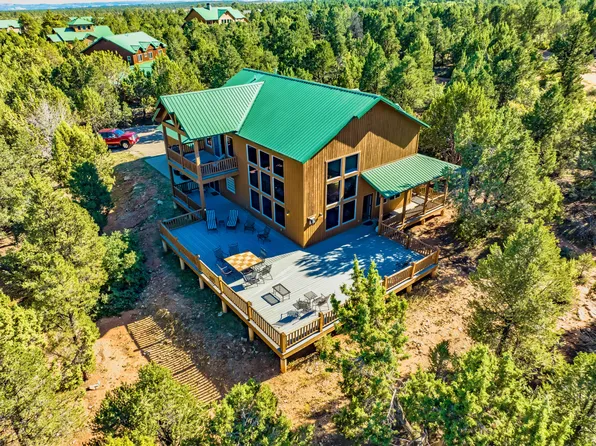 620 Zion Ridge Dr, Mount Carmel, UT 84755