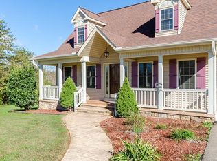 295 Treebark Rd, Statesville, NC 28625