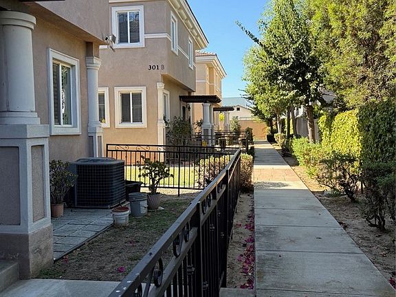 3rd image of 301 W Bencamp St APT A