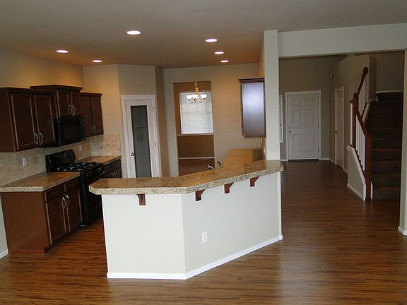 5th image of 1811 197th Street Ct E