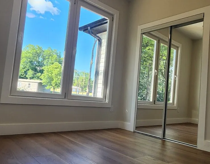 213 Rhode Island Cir — Photo 8