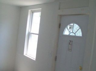 9 W Smith St, Amityville, NY 11701