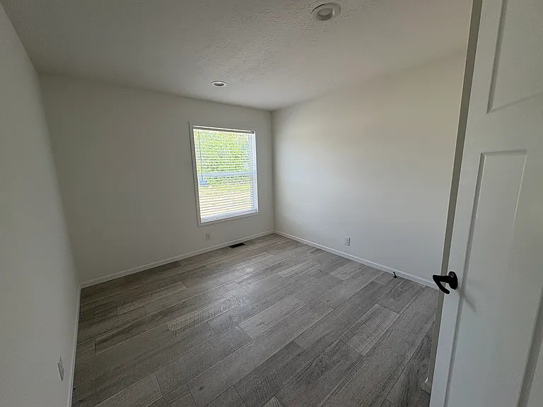 8261 W Cygnes Cir — Photo 8