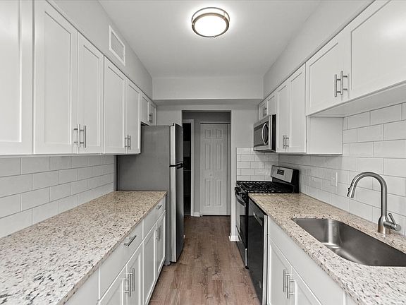 3rd image of 241 W Main St APT 303