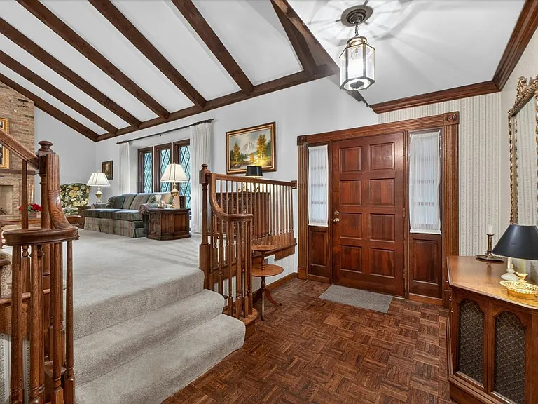 1544 Horseshoe Ridge Rd — Photo 4