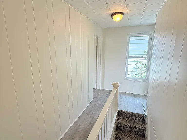 407 Electric St — Photo 11