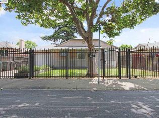 568 Almanza Dr, Oakland, CA 94603