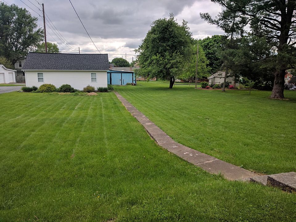2nd image of 25 W Brandt Blvd