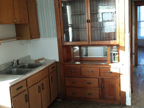 5th image of 3141 N Central Park Ave
