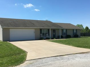 1700 Crown Rd, Herrin, IL 62948