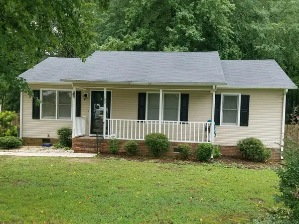 1105 Minneola St, Gibsonville, NC 27249