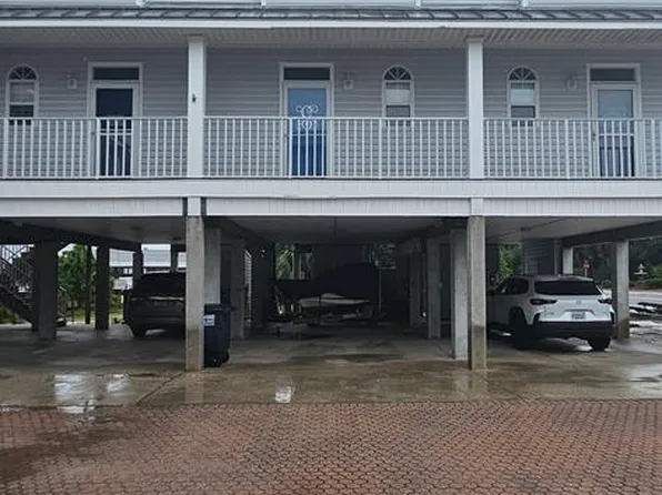 401 Saint James Ave #11, Carrabelle, FL 32322