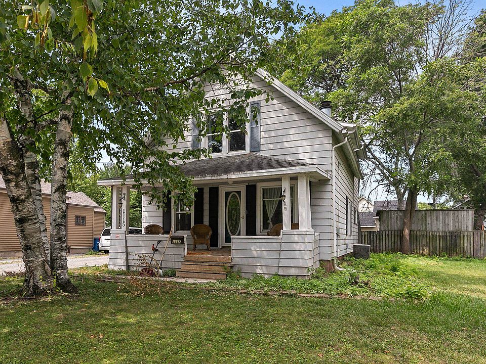 1st image of 1115 Grand St