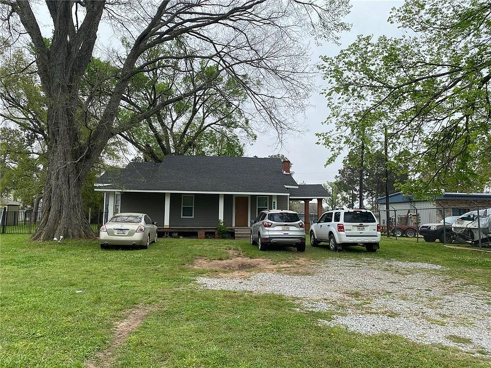 1st image of 601 Woodyard Dr