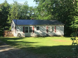 253 Meadowhill Rd, Manchester, ME 04351
