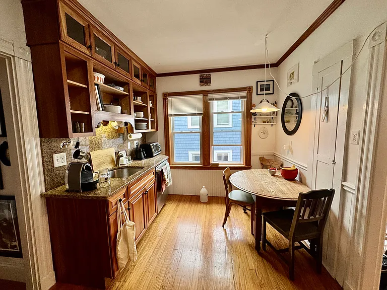 25 Saint Peter St #3R — Photo 8