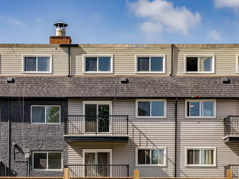 26 Maxwell Cres — Photo 26