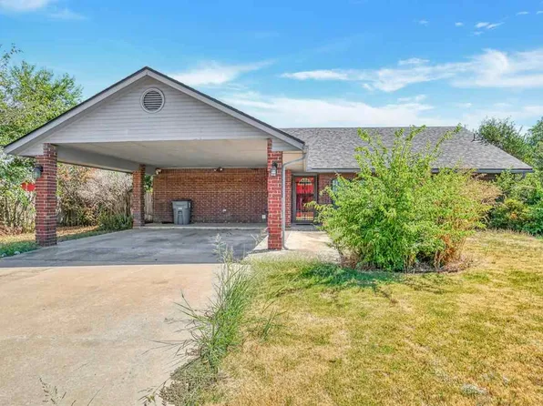 2510 SW G Ave, Lawton, OK 73505