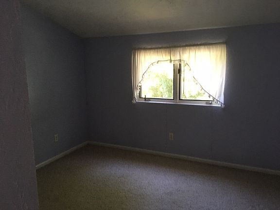 4th image of 52 Liberty St APT C3