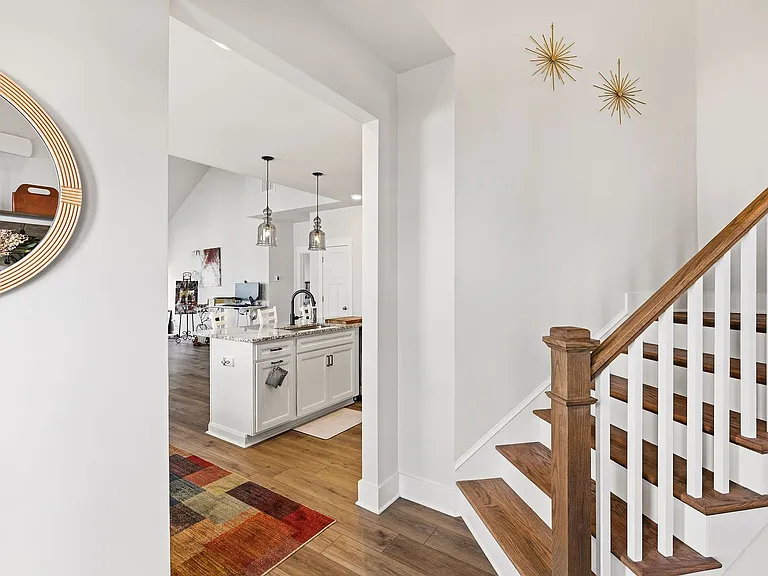 1615 Chelmsford Ct — Photo 6