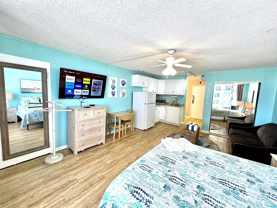 2043 S Atlantic Ave #507