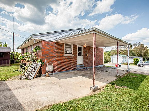 3rd image of 113 Skyview Dr