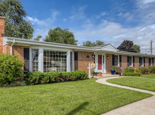 7402 Lyons St, Morton Grove, IL 60053