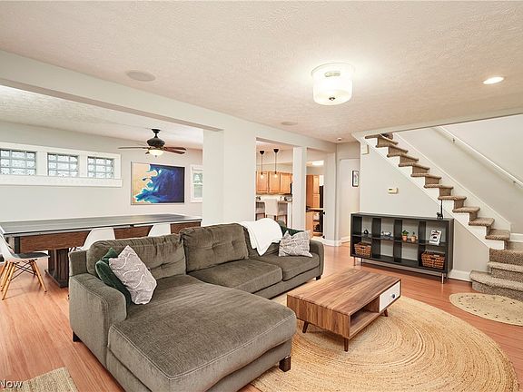 4th image of 1438 Newman Ave