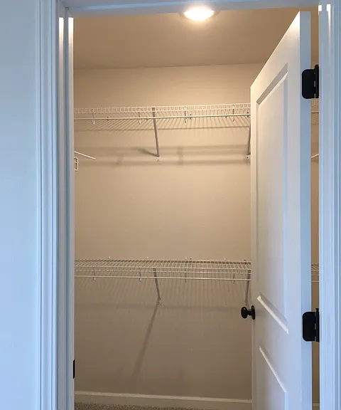 1150 Dahnovan Dr — Photo 11