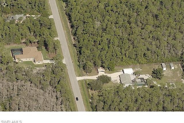 1st image of 24165 Claire St