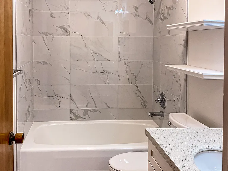 520 Bartlett St #2 — Photo 4